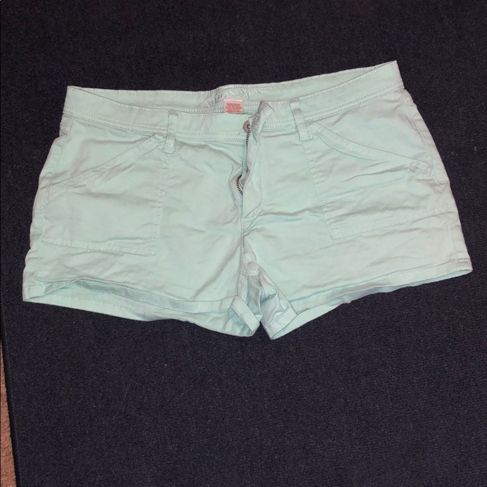 Short shorts